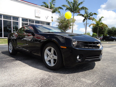 chevrolet camaro 2010 black coupe lt gasoline 6 cylinders rear wheel drive automatic 33177