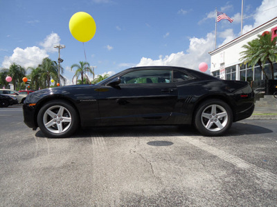 chevrolet camaro 2010 black coupe lt gasoline 6 cylinders rear wheel drive automatic 33177