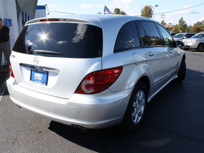 mercedes benz r class 2006 iridium silver suv r350 gasoline 6 cylinders all whee drive automatic 07701