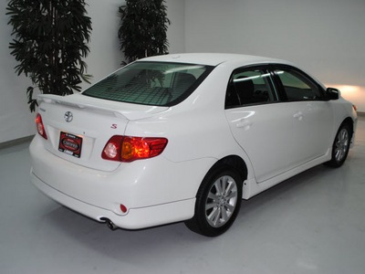 toyota corolla 2010 white sedan s gasoline 4 cylinders front wheel drive automatic 91731