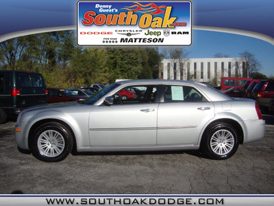 chrysler 300 2010 silver sedan touring gasoline 6 cylinders rear wheel drive automatic 60443