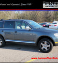 volkswagen touareg 2005 gray suv awd gasoline 6 cylinders all whee drive automatic 55318