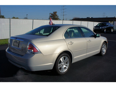 ford fusion 2009 lt  brown sedan sel gasoline 4 cylinders front wheel drive automatic 47129