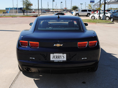 chevrolet camaro 2011 blue coupe gasoline 6 cylinders rear wheel drive automatic 76087
