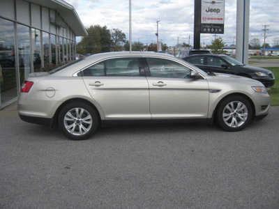 ford taurus 2010 gold sedan sel gasoline 6 cylinders front wheel drive automatic 62863
