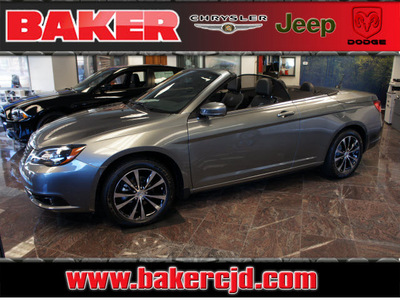chrysler 200 convertible 2011 dk  gray s flex fuel 6 cylinders front wheel drive automatic with overdrive 08844