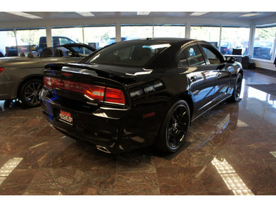 dodge charger 2011 black sedan r t gasoline 8 cylinders rear wheel drive automatic with overdrive 08844