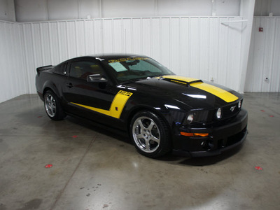 ford mustang 2008 black coupe gt roush ed  gasoline 8 cylinders rear wheel drive 5 speed manual 76108