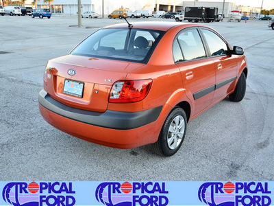 kia rio 2008 copper sedan lx gasoline 4 cylinders front wheel drive automatic 32837