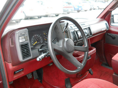 chevrolet astro 1993 red gasoline v6 all whee drive automatic 99212