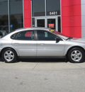 ford taurus 2006 silver sedan se gasoline 6 cylinders front wheel drive automatic 33884
