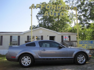 ford mustang 2007 silver coupe gasoline 6 cylinders rear wheel drive automatic 77379