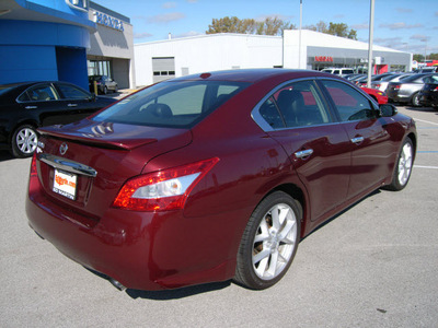 nissan maxima 2009 dk  red sedan 3 5 sv w sport pk gasoline 6 cylinders front wheel drive automatic 46219