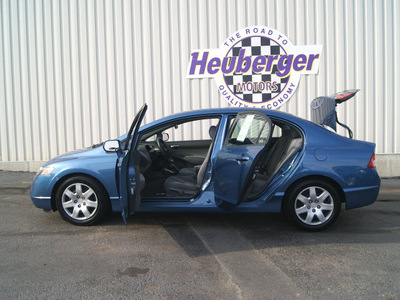 honda civic 2008 atomic blue sedan lx gasoline 4 cylinders front wheel drive 5 speed manual 80905