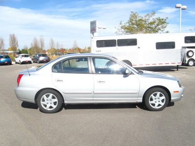 hyundai elantra 2004 silver sedan gls gasoline 4 cylinders front wheel drive automatic 80504
