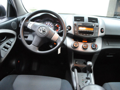 toyota rav4 2006 gray suv sport gasoline 6 cylinders 4 wheel drive automatic 91731