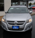 volkswagen tiguan 2011 silver suv s 4motion gasoline 4 cylinders all whee drive automatic 98226