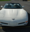 chevrolet corvette 2003 white convertable convertible gasoline v8 2 wheel drive automatic 17972