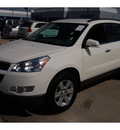chevrolet traverse 2010 white suv lt gasoline 6 cylinders all whee drive automatic 77090