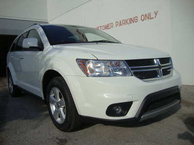 dodge journey 2012 white suv sxt flex fuel not specified front wheel drive automatic 33157