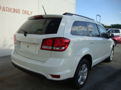 dodge journey 2012 white suv sxt flex fuel not specified front wheel drive automatic 33157