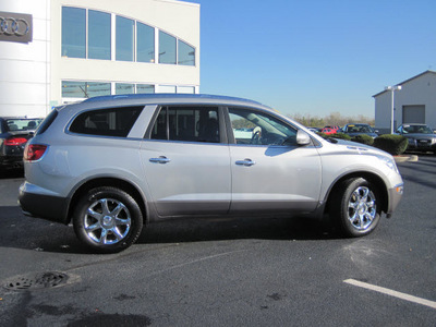 buick enclave 2008 silver suv cxl gasoline 6 cylinders front wheel drive automatic 46410