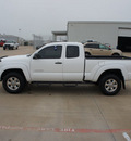 toyota tacoma 2010 white prerunner gasoline 4 cylinders 2 wheel drive 5 speed manual 76108