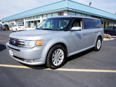 ford flex 2011 silver sel gasoline 6 cylinders front wheel drive automatic with overdrive 08753