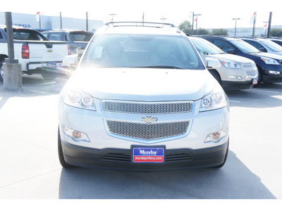 chevrolet traverse 2012 silver ltz gasoline 6 cylinders front wheel drive automatic 77090