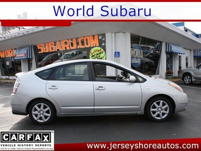 toyota prius 2007 classic silver hatchback hybrid 4 cylinders front wheel drive automatic 07701