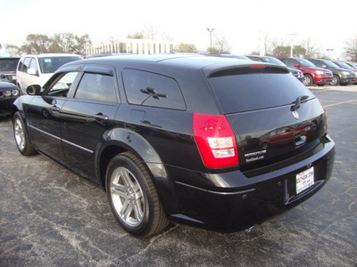 dodge magnum 2005 black wagon r t gasoline 8 cylinders rear wheel drive shiftable automatic 60443