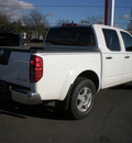nissan frontier 2008 white gasoline 6 cylinders 4 wheel drive automatic with overdrive 13502