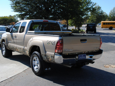 toyota tacoma 2008 tan v6 gasoline 6 cylinders 4 wheel drive automatic 27616