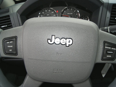 jeep grand cherokee 2007 black suv laredo gasoline 6 cylinders 4 wheel drive automatic 80911