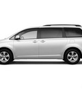 toyota sienna 2011 van le 8 passenger gasoline 6 cylinders front wheel drive not specified 90241