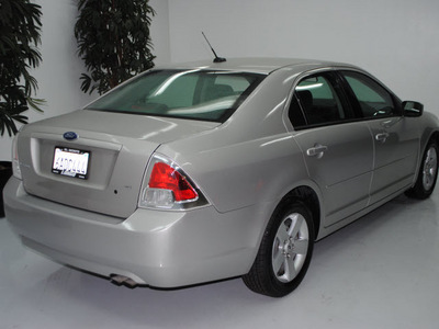 ford fusion 2007 silver sedan i 4 se gasoline 4 cylinders front wheel drive automatic 91731