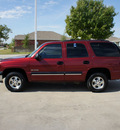 chevrolet tahoe 2001 maroon suv ls gasoline 8 cylinders 4 wheel drive automatic 76108