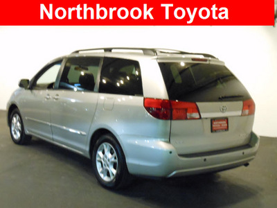 toyota sienna 2005 lt  brown van xle limited 7 passenger gasoline 6 cylinders front wheel drive automatic 60062