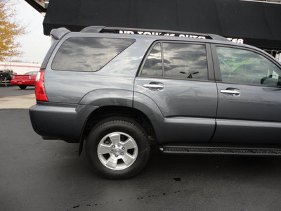toyota 4runner 2008 gray suv sr5 gasoline 6 cylinders 4 wheel drive automatic 45005