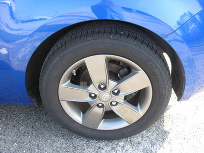 kia forte koup 2011 blue coupe ex gasoline 4 cylinders front wheel drive automatic 45840