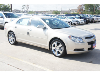 chevrolet malibu 2012 gold sedan 1 lt gasoline 4 cylinders front wheel drive 6 spd auto lpo,conv pkg lpo, cargo 77090