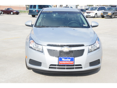 chevrolet cruze 2012 silver sedan eco gasoline 4 cylinders front wheel drive 6 speed manual 77090
