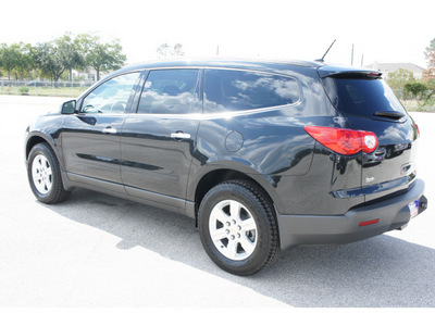 chevrolet traverse 2012 black lt gasoline 6 cylinders all whee drive automatic 77090