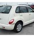 chrysler pt cruiser 2008 white wagon gasoline 4 cylinders front wheel drive automatic 77388