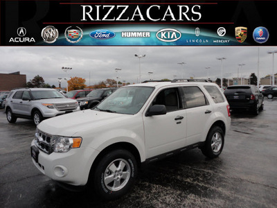 ford escape 2012 white suv xlt awd gasoline 4 cylinders all whee drive automatic with overdrive 60546
