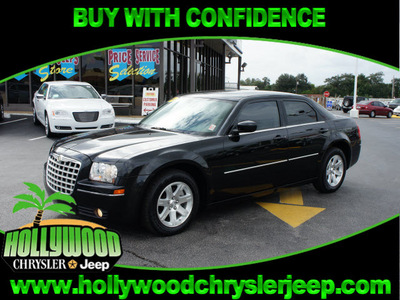 chrysler 300 2006 black sedan touring gasoline 6 cylinders rear wheel drive automatic 33021