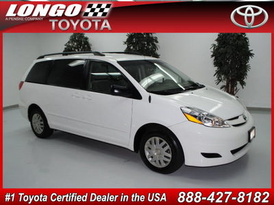toyota sienna 2009 white van le 7 passenger gasoline 6 cylinders front wheel drive automatic 91731
