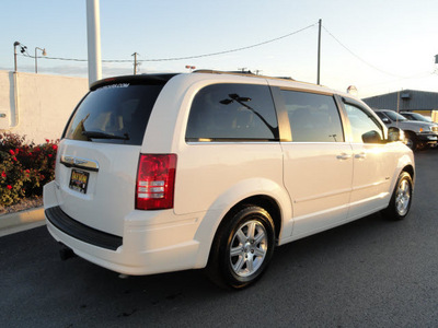 chrysler town country 2008 white van touring gasoline 6 cylinders front wheel drive automatic 60915