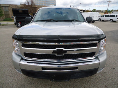 chevrolet silverado 1500 2011 silver pickup truck lt flex fuel 8 cylinders 2 wheel drive automatic 60007