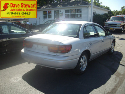 saturn s series 2000 silver sedan sl2 gasoline 4 cylinders front wheel drive automatic 43560